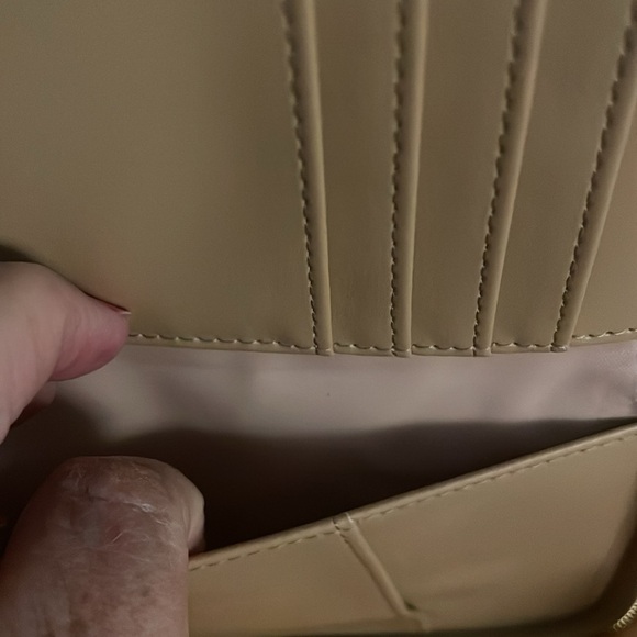 LOST + WANDER Worryfree Passport‎ Wallet NWT with detachable wristband. - Picture 7 of 9